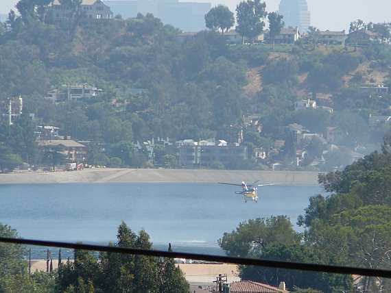 Heli loaded down with water from Silver Lake Reservoir